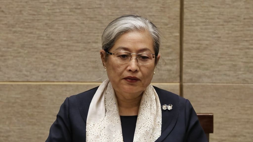 娱乐圈侦探套路曝光唐嫣与罗晋的背后故事引发吃瓜热潮